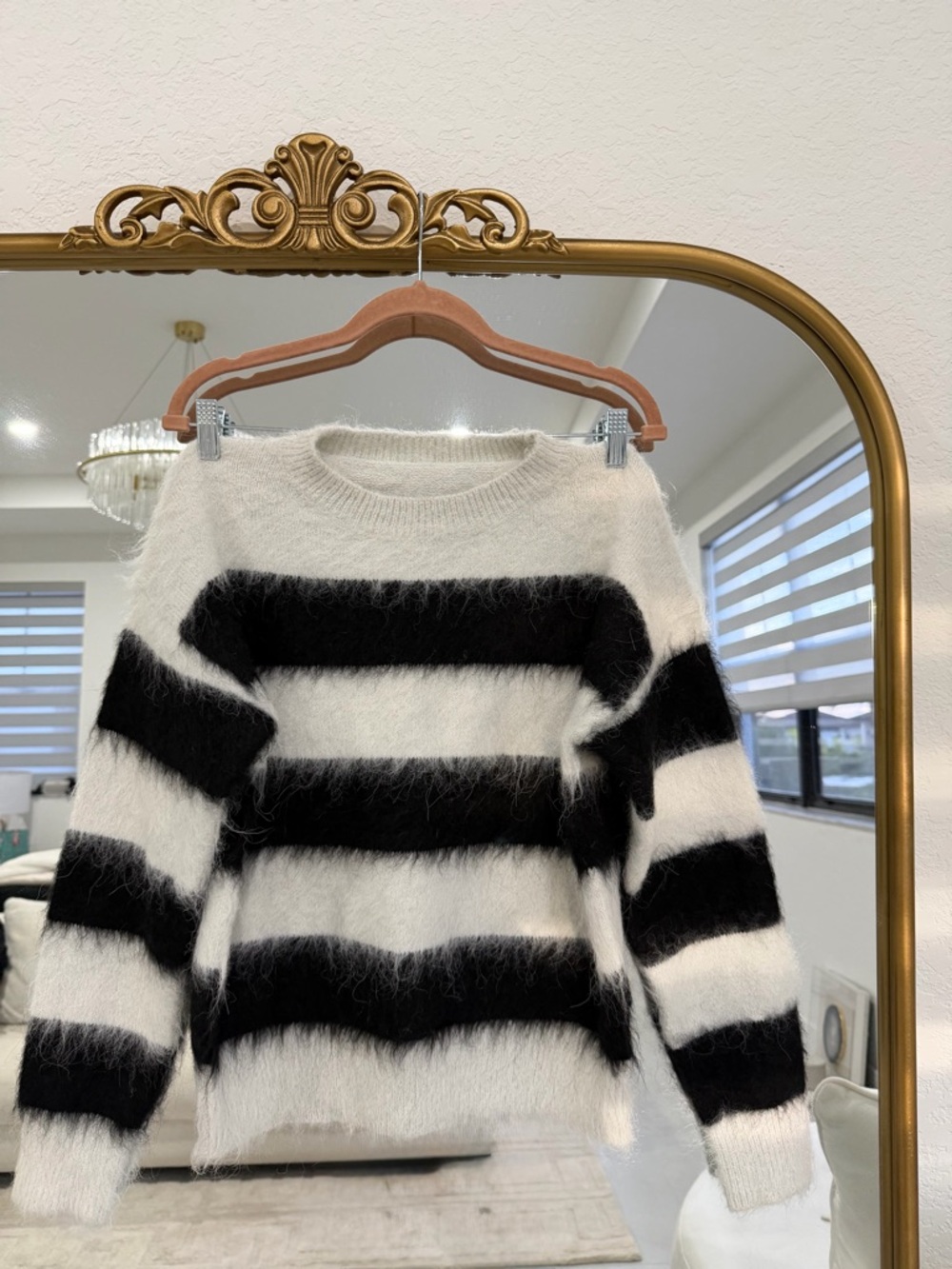 NWOT Women’s Fuzzy Striped Crewneck Sweater - Black & White Alpaca Blend Size S